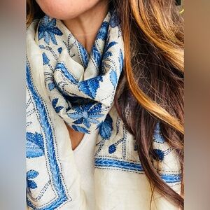 VTG 1920s Embroidered Art Deco Woven Silk Bohemian Folk Rectangle Scarf Shawl